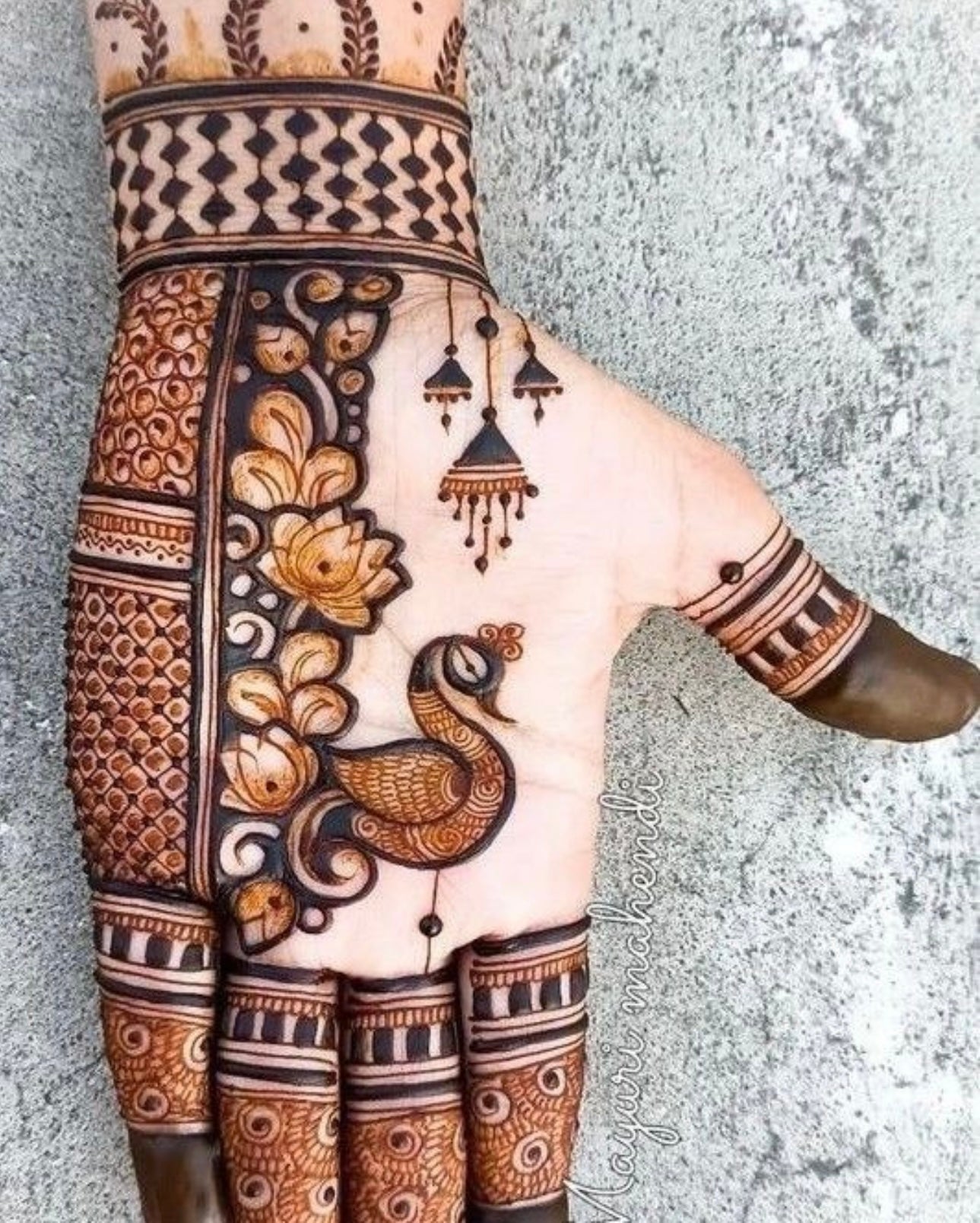 Medio Henna